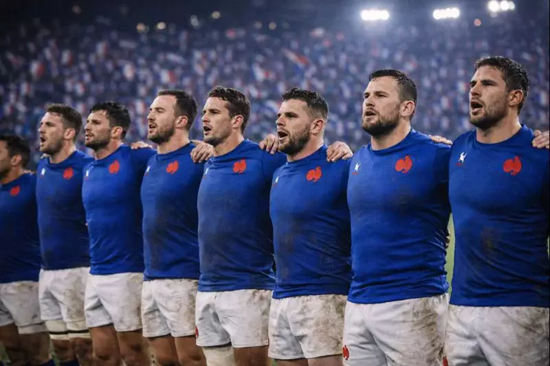 Équipe de France de rugby alignée pour les hymnes nationaux